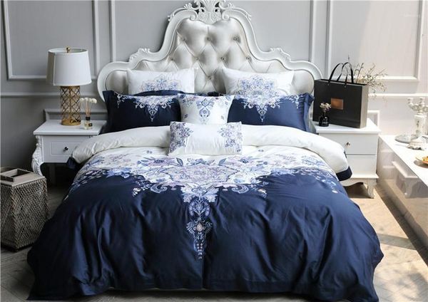 100s egyptian cotton luxury bedding set j/7pcs white blue king boho duvet/quilt cover bed set bedclothes bed sheet1
100s egyptian cotton luxury bedding set j/7pcs white blue king boho duvet/quilt cover bed set bedclothes bed sheet1