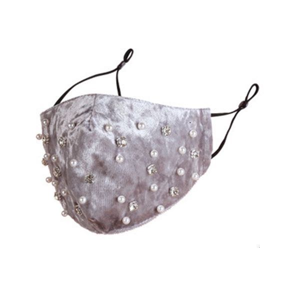 ul9vtu factory price women's imitation diamond luxury pearl cotton mask, warmth of winter and autumn fashion products, jewelry 6 n
ul9vtu factory price women's imitation diamond luxury pearl cotton mask, warmth of winter and autumn fashion products, jewelry 6 n