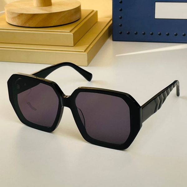 2022 official latest womens sunglasses for women men sun glasses mens 1071 black fashion classic driving style protects eyes uv400 lens with, White;black
2022 official latest womens sunglasses for women men sun glasses mens 1071 black fashion classic driving style protects eyes uv400 lens with, White;black