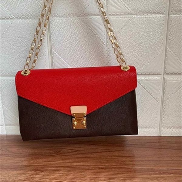 2020 handbag flowers letters chain shoulder bags real leather women clutch messenger bag crossbody purse shopping tote
2020 handbag flowers letters chain shoulder bags real leather women clutch messenger bag crossbody purse shopping tote