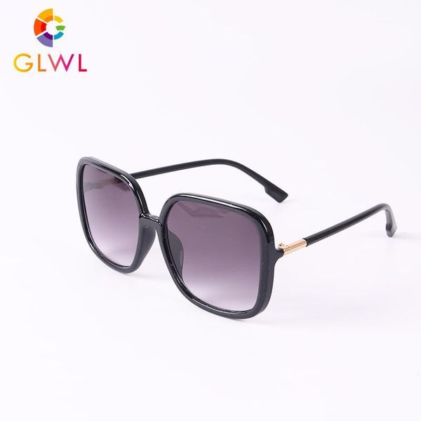 women 's sunglasses square ladies shades popular sun glasses for women vintage female eyeware girls black lens 20201, White;black
women 's sunglasses square ladies shades popular sun glasses for women vintage female eyeware girls black lens 20201, White;black