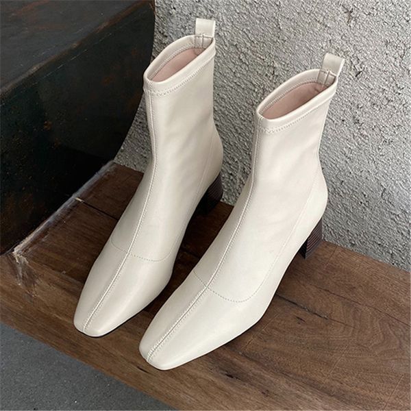 2021 winter women's ins beige blocks high ankle low heels leather soft boots xbd8, Black
2021 winter women's ins beige blocks high ankle low heels leather soft boots xbd8, Black