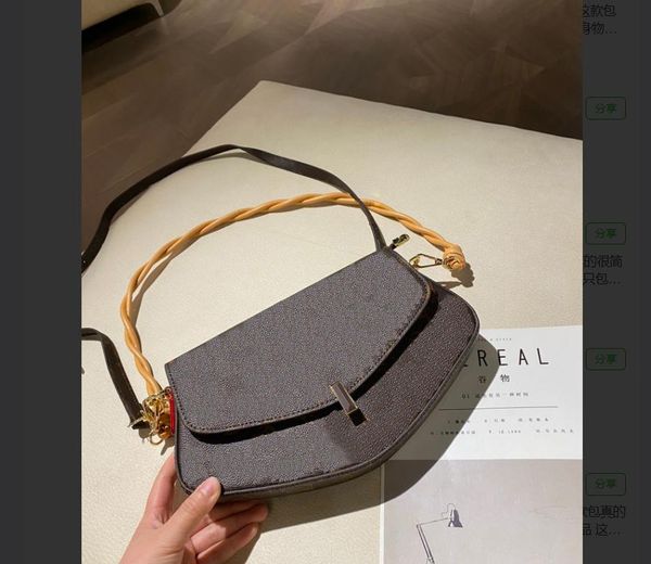 fashion style shoulder bags crossbody bag women handbags selling and popular styles designed for young girl
fashion style shoulder bags crossbody bag women handbags selling and popular styles designed for young girl