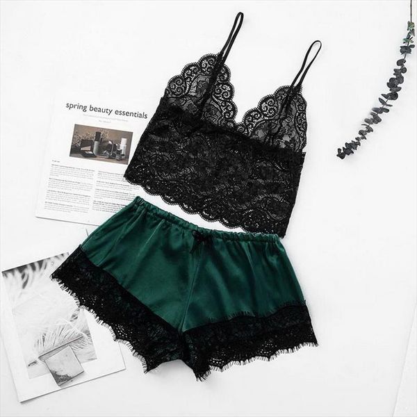 2020 lace women pajamas thin section lingerie blackless fashion pyjamas v neck camisole shorts set clothes nightwear, Gray
2020 lace women pajamas thin section lingerie blackless fashion pyjamas v neck camisole shorts set clothes nightwear, Gray