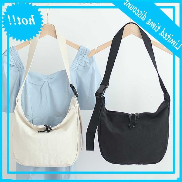 korean version leisure lazy wind canvas simple yuansufeng student shoulder versatile literature and art pure color women's bag
korean version leisure lazy wind canvas simple yuansufeng student shoulder versatile literature and art pure color women's bag