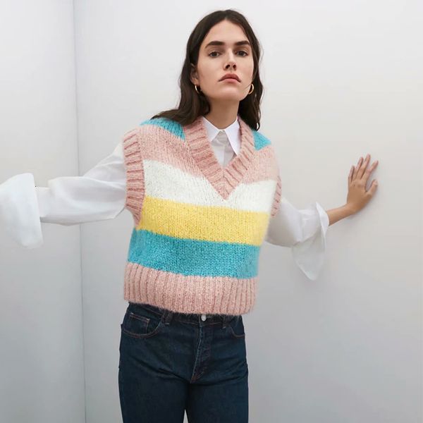 new spring autumn soft knitted sweater vest 2021 casual elastic striped pullover sleeveless causal female knitting swearters ezja, White;black
new spring autumn soft knitted sweater vest 2021 casual elastic striped pullover sleeveless causal female knitting swearters ezja, White;black