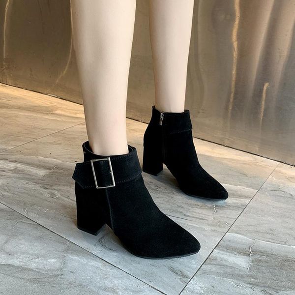 boots 2021 autumn and winter women's comfortable shallow mouth pointed zipper simple sweet wild 35-40, Black
boots 2021 autumn and winter women's comfortable shallow mouth pointed zipper simple sweet wild 35-40, Black