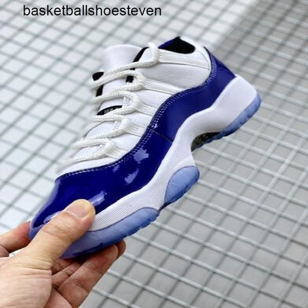 2021 11s mens 11 high xi blue quality men basketball shoes cap and gown prom night g
2021 11s mens 11 high xi blue quality men basketball shoes cap and gown prom night g