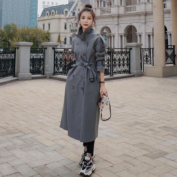 women's trench coats brand spring autumn women long coat double breasted with belt lady duster windbreaker female clothes grey, Tan;black
women's trench coats brand spring autumn women long coat double breasted with belt lady duster windbreaker female clothes grey, Tan;black