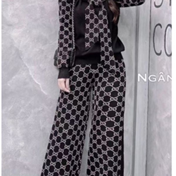 2021 new new spring korean age-reducing college style knit suit female fashion ladies trend edhc, Gray
2021 new new spring korean age-reducing college style knit suit female fashion ladies trend edhc, Gray