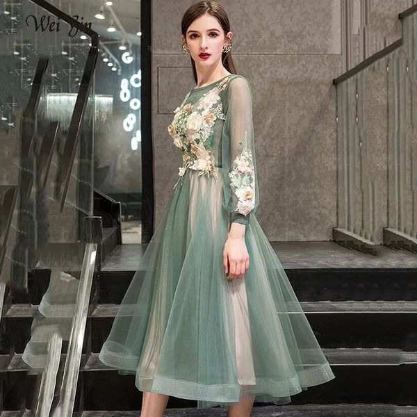 2021 new robe soiree evening dresse lace applications long swave tulle clothed party 42y6, Black;red
2021 new robe soiree evening dresse lace applications long swave tulle clothed party 42y6, Black;red