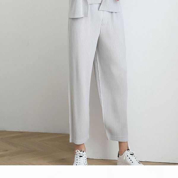 miyake fold men's casual straight harem pants autumn trend loose nine points running pants men's long pleated casual trousers, Black
miyake fold men's casual straight harem pants autumn trend loose nine points running pants men's long pleated casual trousers, Black