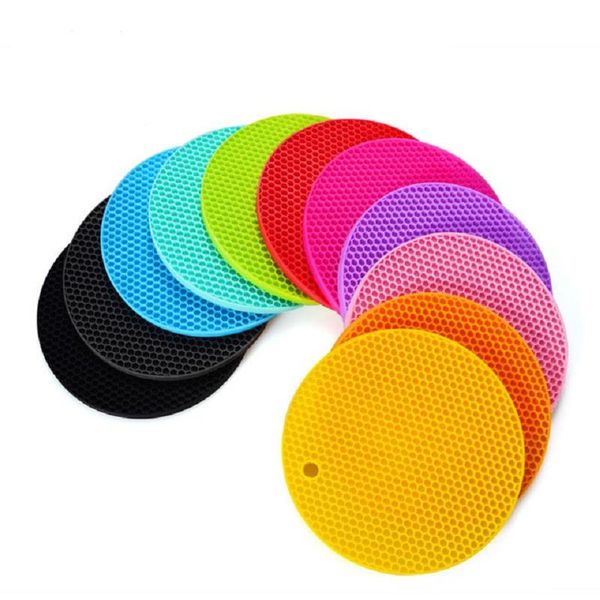 18cm multi-use round silicone non-slip heat resistant mat hang tableware cushion placemat pot holder kitchen accessories
18cm multi-use round silicone non-slip heat resistant mat hang tableware cushion placemat pot holder kitchen accessories