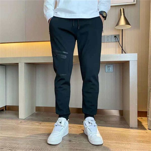 new men's winter big pockets couples cotton coat upper body is very fashionable and spiritual chunya anti-coating fabric is comfortable, Black
new men's winter big pockets couples cotton coat upper body is very fashionable and spiritual chunya anti-coating fabric is comfortable, Black