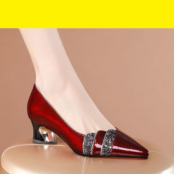 2022 autumn new womens soft shoespointed toe mid heelscomfortable mums shoefemale footwareblackwine-reddroppshipping, Black
2022 autumn new womens soft shoespointed toe mid heelscomfortable mums shoefemale footwareblackwine-reddroppshipping, Black