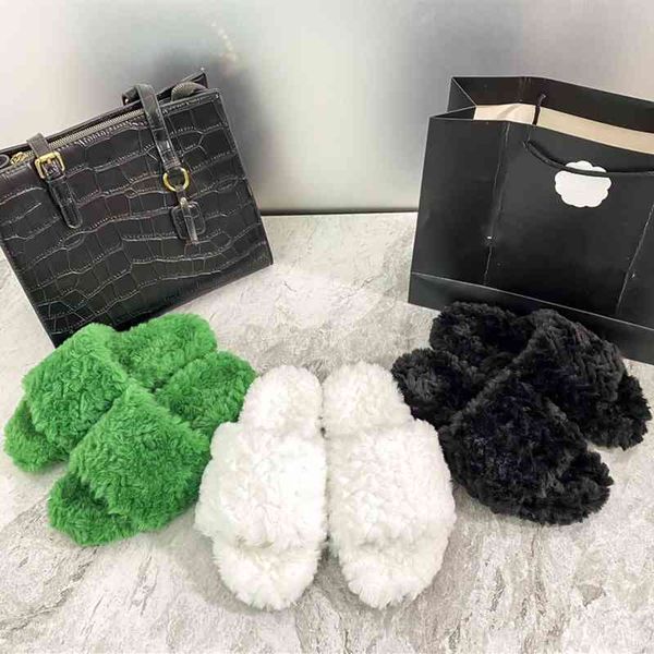 the early spring of new small fragrant green lamb wool slippers women's flat shoes with thick bottom soft, Black
the early spring of new small fragrant green lamb wool slippers women's flat shoes with thick bottom soft, Black