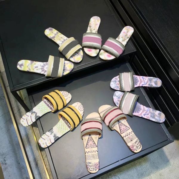 fashion casual women sandals slippers embroidery letter brocade home flip flops girls summer beach slipper striped, Black
fashion casual women sandals slippers embroidery letter brocade home flip flops girls summer beach slipper striped, Black