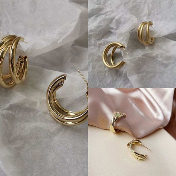 w0tt new austrian diamond girls fashion luxury designer earrings zircon circular geometric stud diamond for woman earring, Golden
w0tt new austrian diamond girls fashion luxury designer earrings zircon circular geometric stud diamond for woman earring, Golden