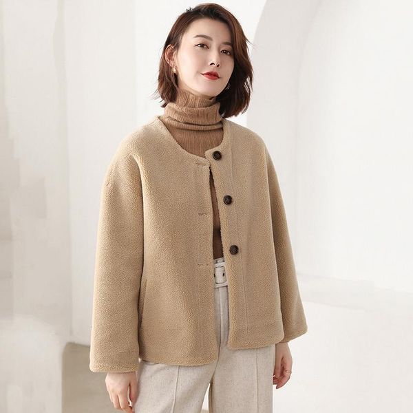 elegant women faux fur coat 2019 autumn winter loose o-neck woolen outwear female teddy overcoat real sheep fur blend jacket1, Black
elegant women faux fur coat 2019 autumn winter loose o-neck woolen outwear female teddy overcoat real sheep fur blend jacket1, Black