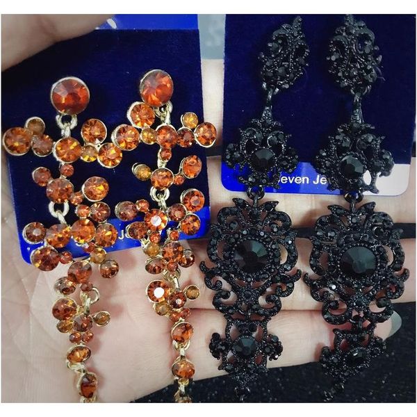 bohemian retro european and american alloy diamond long earrings famous palace court wind exaggerated earrings wholes jllazz home003, Silver
bohemian retro european and american alloy diamond long earrings famous palace court wind exaggerated earrings wholes jllazz home003, Silver