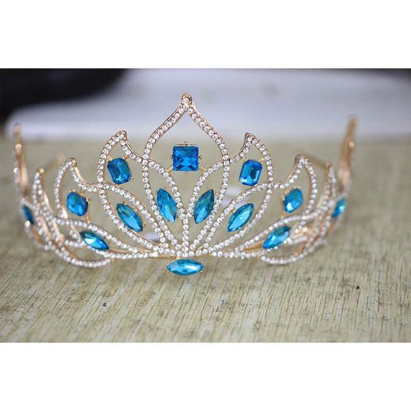 fashion wedding bride hair jewelry accessories red crystal bridal tiara and crown rhinestone princess noiva diadem for women bh, Golden;silver
fashion wedding bride hair jewelry accessories red crystal bridal tiara and crown rhinestone princess noiva diadem for women bh, Golden;silver