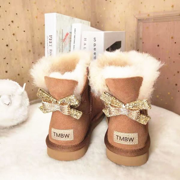 new arrival 2020 woman winter classic snow genuine women's lambskin boots shoes, Black
new arrival 2020 woman winter classic snow genuine women's lambskin boots shoes, Black