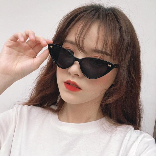 cat eye shade for women fashion sunglasses brand woman vintage retro triangular cateye glasses oculos feminino sunglasses n433, White;black
cat eye shade for women fashion sunglasses brand woman vintage retro triangular cateye glasses oculos feminino sunglasses n433, White;black