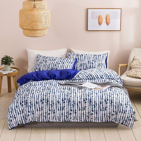 3pcs/set bedding decor fashion floral modern single corner ties quilt cover soft luxurious zipper closure with pillow case
3pcs/set bedding decor fashion floral modern single corner ties quilt cover soft luxurious zipper closure with pillow case