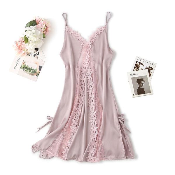 lady loose hollow out nightdress sleepwear appliques nightgown satin lace perspective sleep dress v-neck home dressing gown, Black;red
lady loose hollow out nightdress sleepwear appliques nightgown satin lace perspective sleep dress v-neck home dressing gown, Black;red