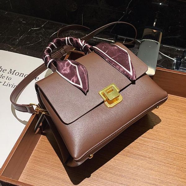 cross body vintage square tote bag 2021 high-quality pu leather women's designer handbag ribbon shoulder messenger travel
cross body vintage square tote bag 2021 high-quality pu leather women's designer handbag ribbon shoulder messenger travel