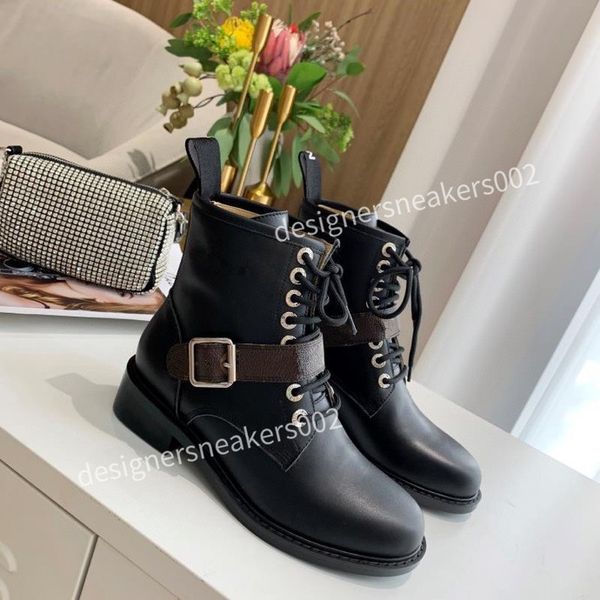 woman patent leather dress wedding shoes ladies high-heeled shoes ankle strap pumps metal fashion heel ht201114, Black
woman patent leather dress wedding shoes ladies high-heeled shoes ankle strap pumps metal fashion heel ht201114, Black