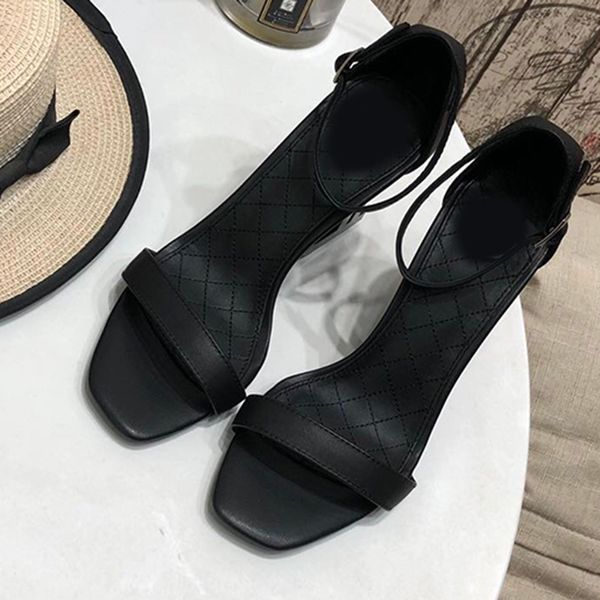 2020 female summer lady retro slippers seam casual woman low beach peep in sandals slide shoes zipb, Black
2020 female summer lady retro slippers seam casual woman low beach peep in sandals slide shoes zipb, Black