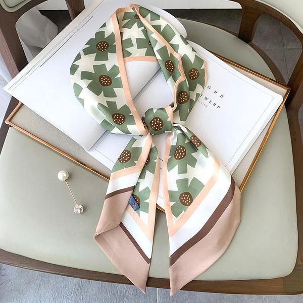 2020 new silk skinny scarf women ribbon hair band lady daisy print scarves neckerchief collar tie foulard female headscarf bbyvta, Blue;gray
2020 new silk skinny scarf women ribbon hair band lady daisy print scarves neckerchief collar tie foulard female headscarf bbyvta, Blue;gray
