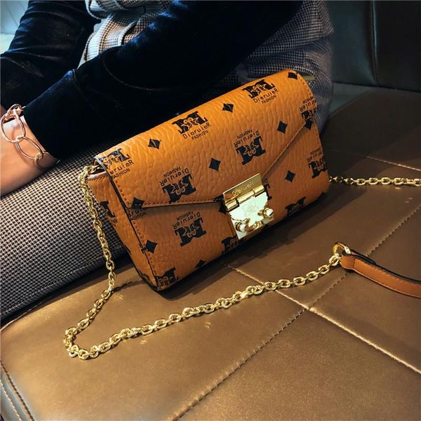 genuine leather handbags 2020 new fashion all-match single shoulder diagonal bag purses and handbags luxury designer crossbody
genuine leather handbags 2020 new fashion all-match single shoulder diagonal bag purses and handbags luxury designer crossbody