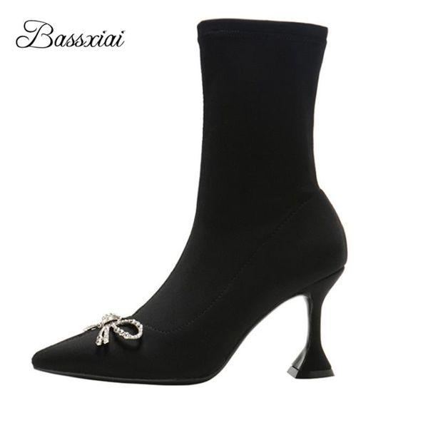 crystal butterfly-knot decor ankle boots women point toe side zip stretch fabric goblet heel runway botas mujer, Black
crystal butterfly-knot decor ankle boots women point toe side zip stretch fabric goblet heel runway botas mujer, Black