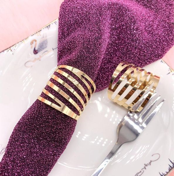 12 / pcs rotary hollow alloy napkin buckle gold silver napkin ring l table cloth ring
12 / pcs rotary hollow alloy napkin buckle gold silver napkin ring l table cloth ring
