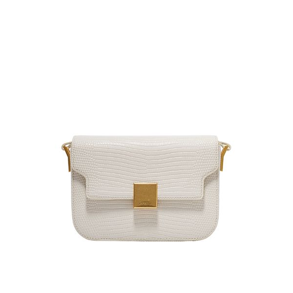 la festin 2020 new retro all-match lizard pattern leather knight saddle bag women's shoulder messenger handbag trend c1223
la festin 2020 new retro all-match lizard pattern leather knight saddle bag women's shoulder messenger handbag trend c1223