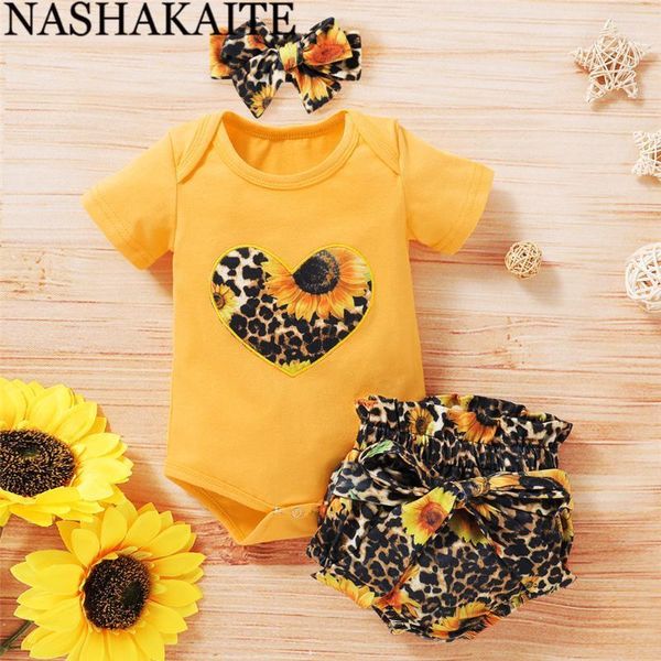 nashakaite newborn baby girl clothes set 3-piece baby floral letter print bodysuit and leopard shorts set summer kid outfit1, White
nashakaite newborn baby girl clothes set 3-piece baby floral letter print bodysuit and leopard shorts set summer kid outfit1, White
