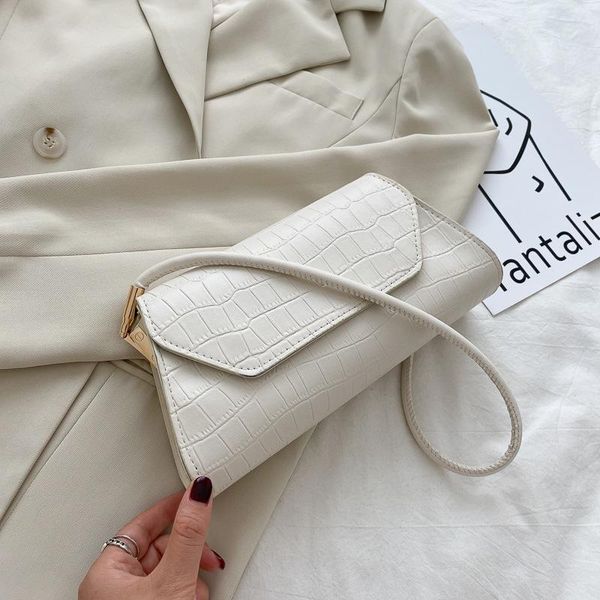 cross body vintage crocodile pattern shoulder bag for women pu leather armpit fashion baguette french flap crossbody purse
cross body vintage crocodile pattern shoulder bag for women pu leather armpit fashion baguette french flap crossbody purse