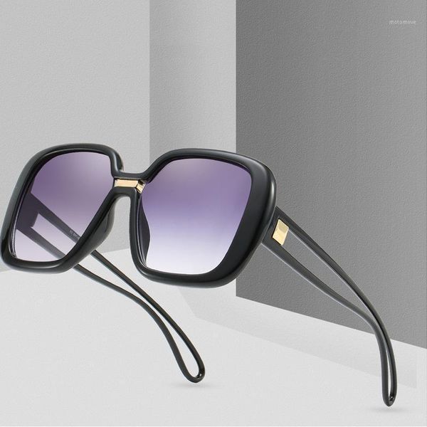 fashion brand designer sunglasses women men round large frame mirror female male1, White;black
fashion brand designer sunglasses women men round large frame mirror female male1, White;black