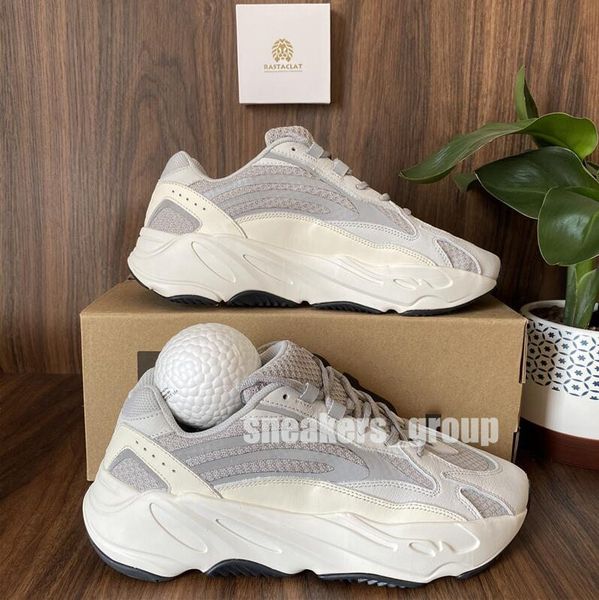 2021 kanye west running shoes 700 v2 inertia reflective tephra solid grey utility black vanta men women sport sneakers with box
2021 kanye west running shoes 700 v2 inertia reflective tephra solid grey utility black vanta men women sport sneakers with box