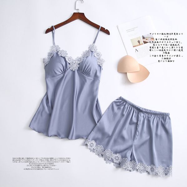 2021 new women's summer pijamas sets silk solid female sleepwear spaghetti strap backless with lace shorts pijama pants ladies 9nkj, Black;red
2021 new women's summer pijamas sets silk solid female sleepwear spaghetti strap backless with lace shorts pijama pants ladies 9nkj, Black;red