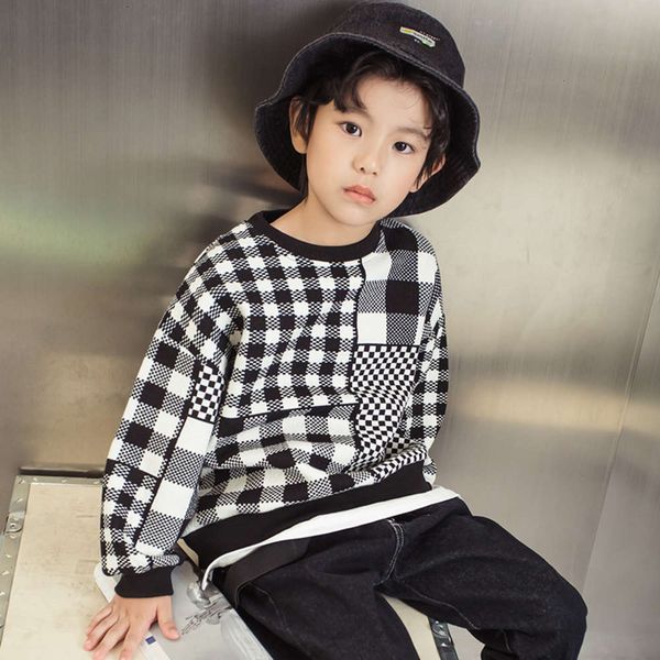 spring long sve 2021 new boys' cuhk children's black and white plaid korean sweater kpur
spring long sve 2021 new boys' cuhk children's black and white plaid korean sweater kpur