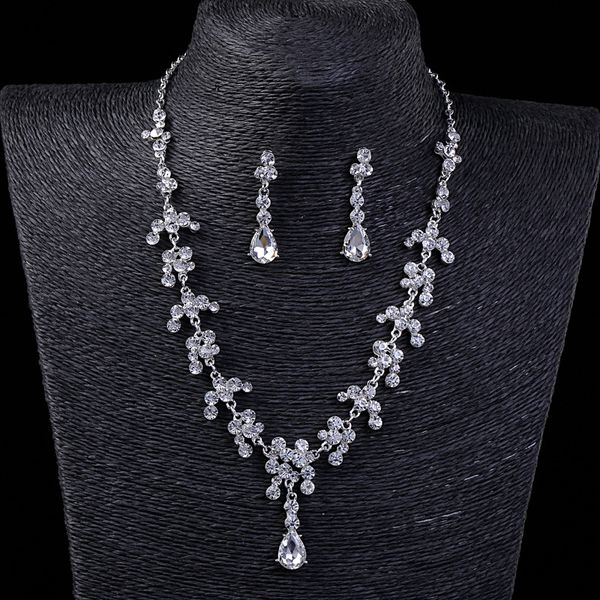 vintage two pieces jewelry sets 2021 luxury drop earrings necklaces bridal necklace wedding bridal accessories, White
vintage two pieces jewelry sets 2021 luxury drop earrings necklaces bridal necklace wedding bridal accessories, White