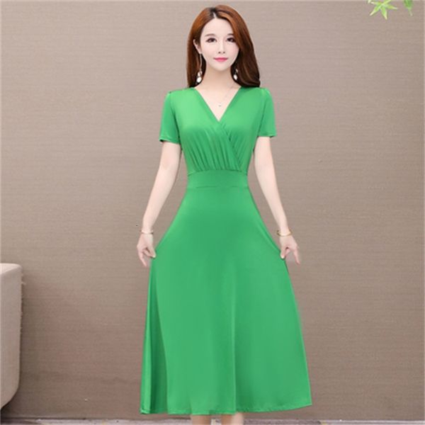 2021 new green dress l-5xl plus size new korean fashions with low-v-thin show fine short sleeve maxi women's dresses 9m2f, Black;gray
2021 new green dress l-5xl plus size new korean fashions with low-v-thin show fine short sleeve maxi women's dresses 9m2f, Black;gray