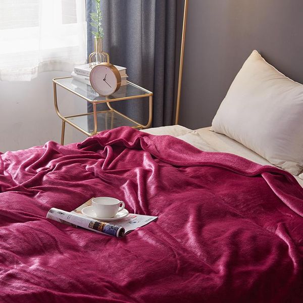 solid color multifunctional single layer blanket double layer blanket flannel cover the bed 200x230cm
solid color multifunctional single layer blanket double layer blanket flannel cover the bed 200x230cm