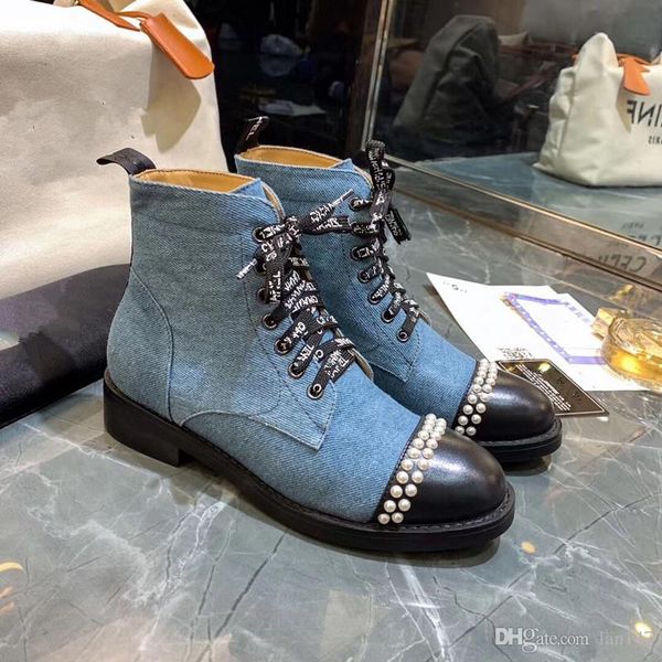 women shoes martin desert boot real leather medal coarse non-slip women winter shoes booties size 34-41 hs0910, Black
women shoes martin desert boot real leather medal coarse non-slip women winter shoes booties size 34-41 hs0910, Black