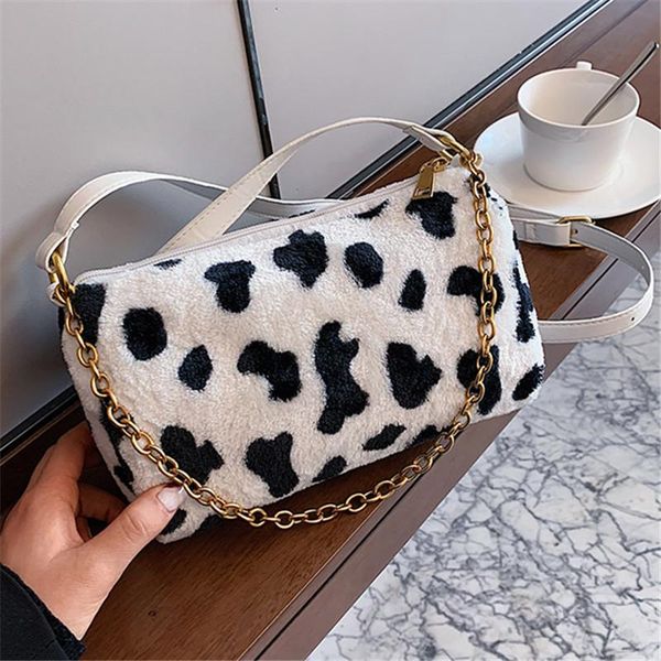 cows pattern women's cute plush shoulder bags lightweight chain small handbags female casual style shopping messenger bag sac
cows pattern women's cute plush shoulder bags lightweight chain small handbags female casual style shopping messenger bag sac