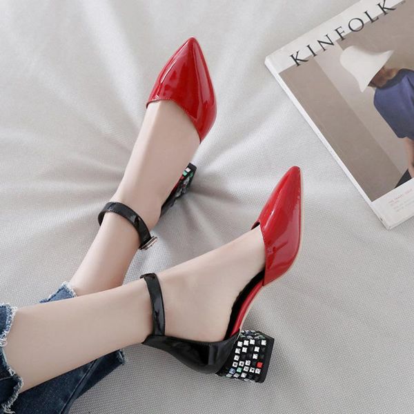 100% genuine leather women shoes ladies high heels middle heeled pointe shoes women pumps cow leather square heels 5cm a761, Black
100% genuine leather women shoes ladies high heels middle heeled pointe shoes women pumps cow leather square heels 5cm a761, Black