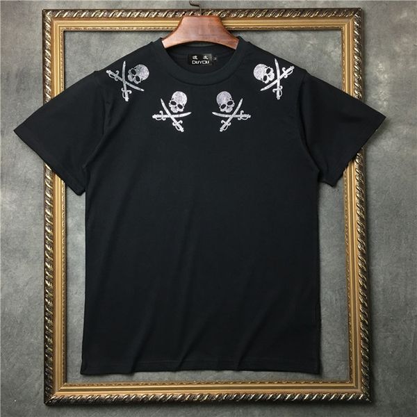 men's rhinestone skull saber round neckline short-sleeved 2191001524 tp5f, White;black
men's rhinestone skull saber round neckline short-sleeved 2191001524 tp5f, White;black
